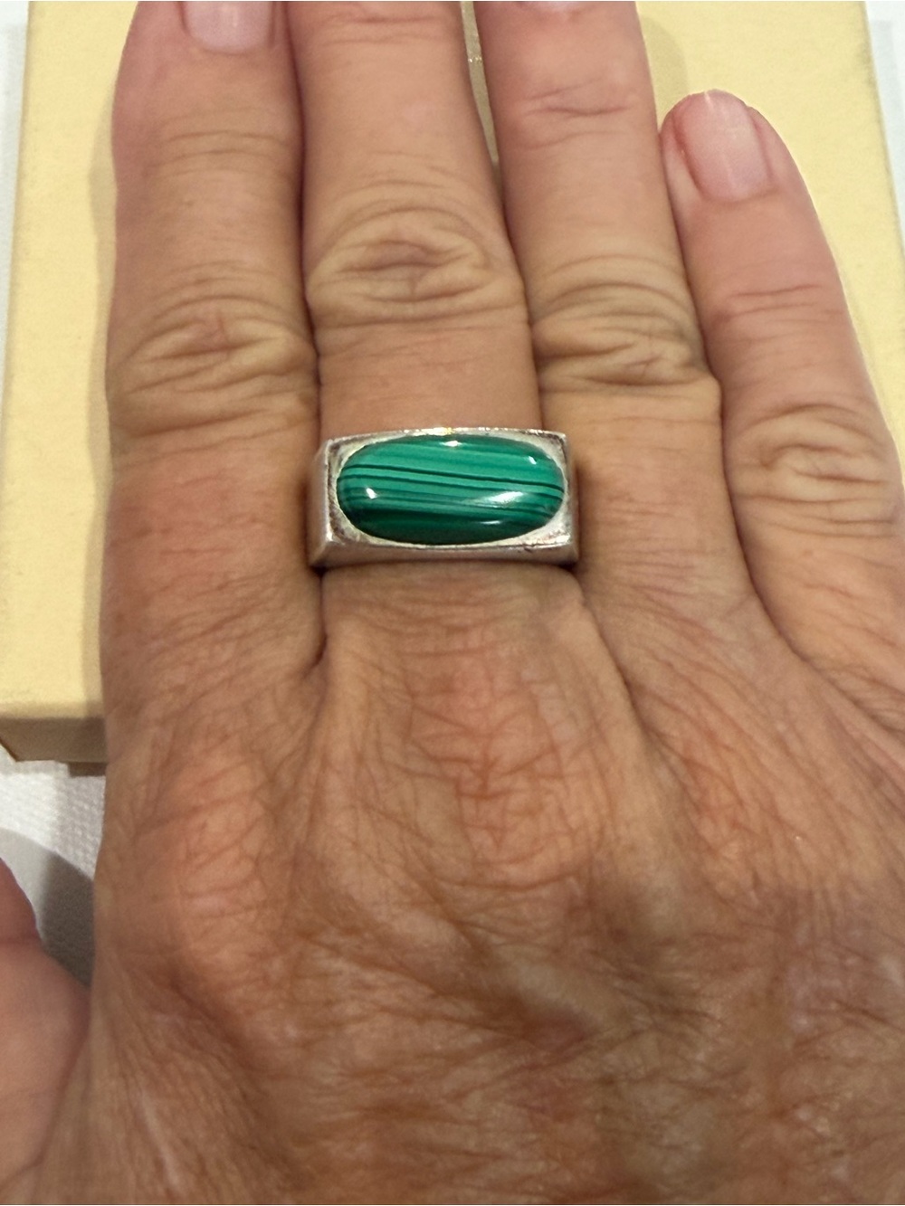 Malachite Gem Cab Ring size 9 Marked 925 - Picture 2 of 8